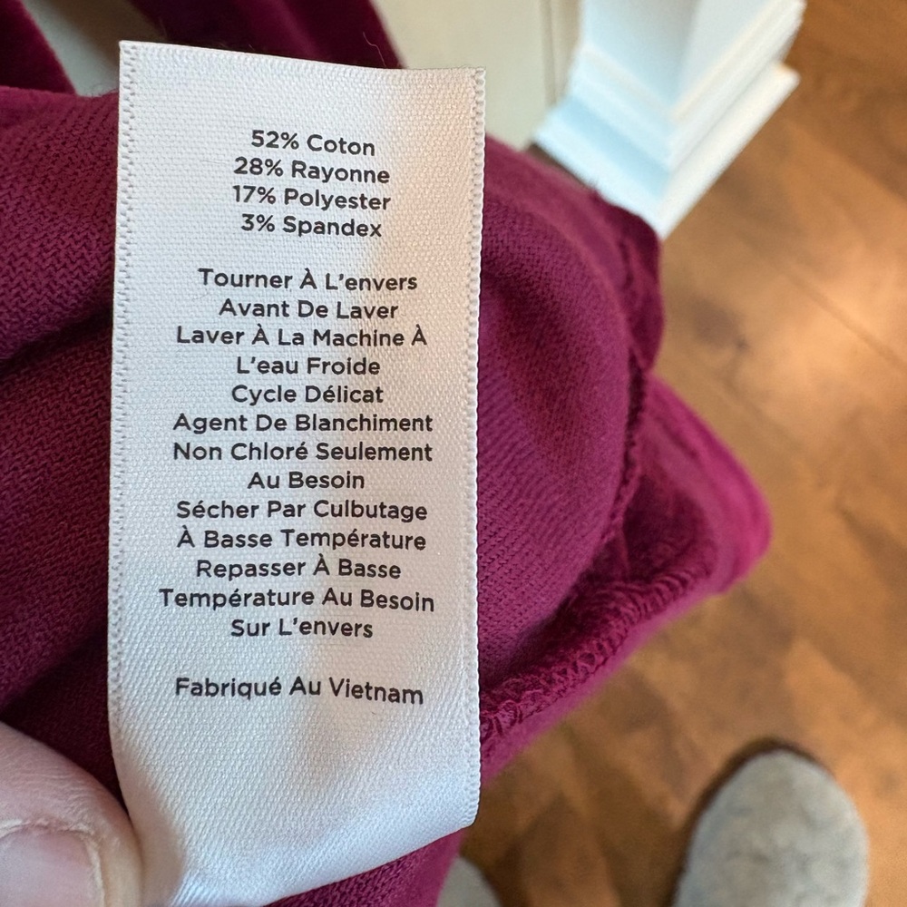 Talbots Rich Burgandy V-Neck Sweater Size PL - Picture 4 of 9